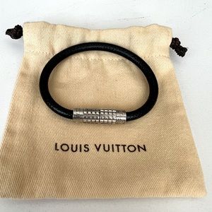 Louis Vuitton Taiga Bracelet
